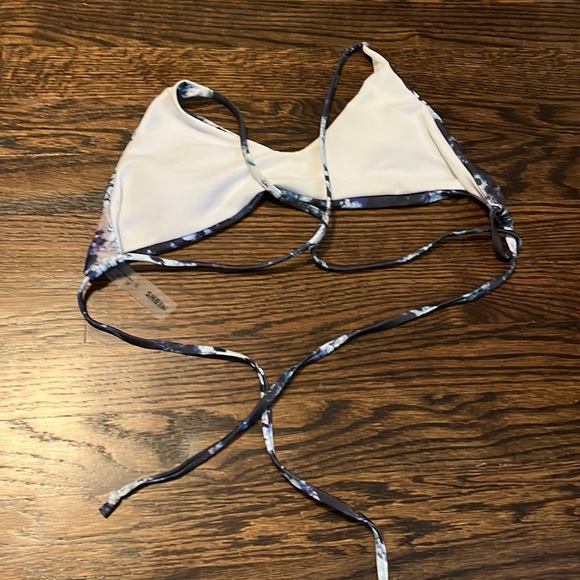 Shein bathingsuit top—size small - Picture 3 of 3